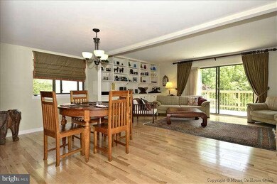 7258 Lasting Light Way, Columbia, MD 21045 - photo 3