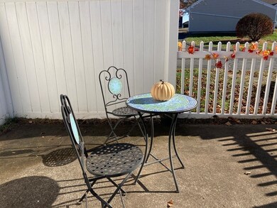 109 Andersen Rd, Chicopee, MA 01022 - photo 6