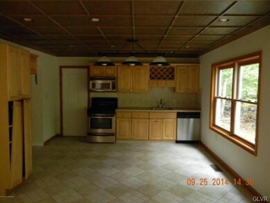 1116 Woodland Dr, East Stroudsburg, PA 18301 - photo 2