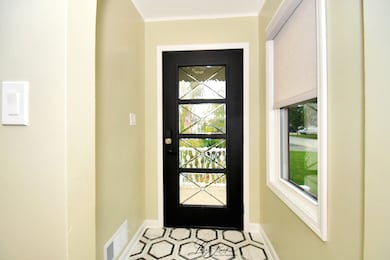 635 E Prairie Ave, Lombard, IL 60148 - photo 3