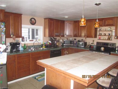 16547 Glenn St, East Liverpool, OH 43920 - photo 4