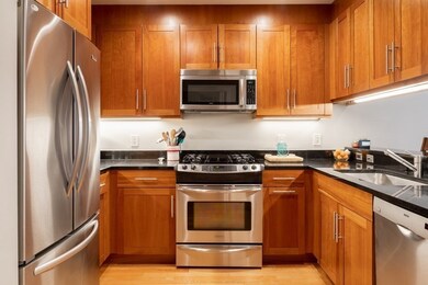 Folio Boston unit 403, Boston, MA 02110 - photo 2