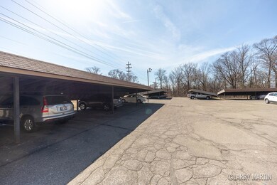 2433 Byron Center Avenue-2