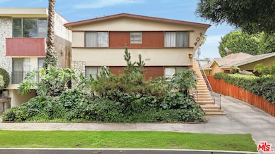 904 N Spaulding Ave, West Hollywood, CA 90046 - photo 2