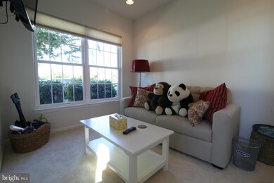 25021 Justice Dr, Chantilly, VA 20152 - photo 4