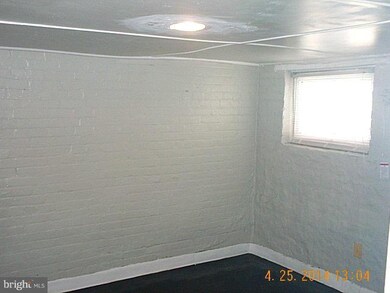 544 Irving St NW, Washington, DC 20010 - photo 5