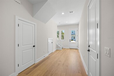 3722 W Mango Ave unit 10, Tampa, FL 33616 - photo 7