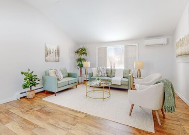 117LongwoodsRd-Cumberland-02