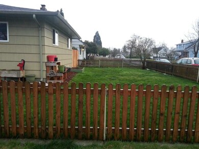 2151 Cypress St, Longview, WA 98632 - photo 2