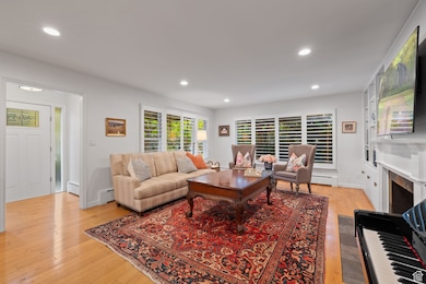 5766 S Beaumont Dr, Holladay, UT 84121 - photo 7