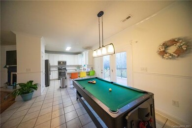 121 W Morrison Creek Rd, Statesville, NC 28625 - photo 7