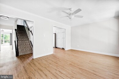 14570 Idlebrook Ct, Manassas, VA 20112 - photo 7
