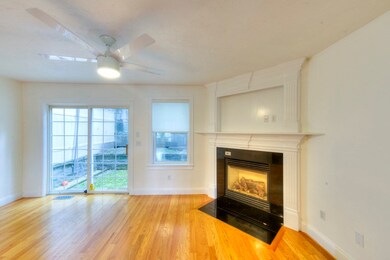 38 Johnson St, Worcester, MA 01604 - photo 4