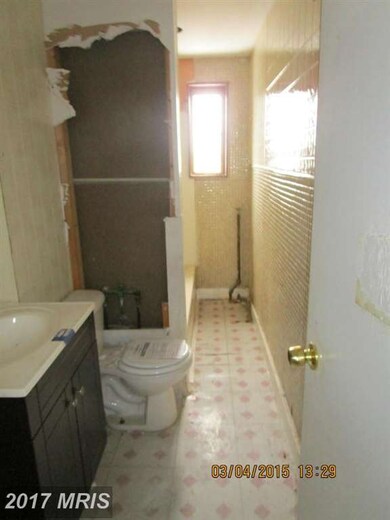713 N Luzerne Ave, Baltimore, MD 21205 - photo 2