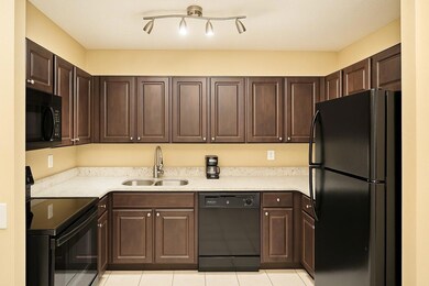 11340 Royal Palm Blvd unit 11340, Coral Springs, FL 33065 - photo 2