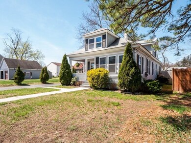 18 Jacob St, Dracut, MA 01826 - photo 2