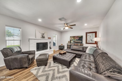 mls_12826 N 29th St-4