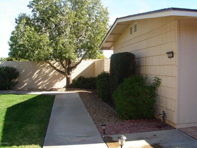 17615 N 104th Ave, Sun City, AZ 85373 - photo 2