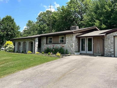 40 Ramey Dr, Mitchell, IN 47446 - photo 3