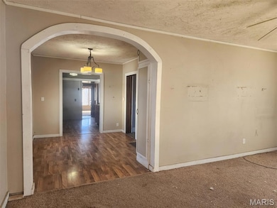 1116 N 5th St, Vandalia, IL 62471 - photo 4