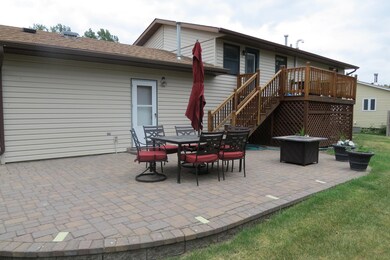 1717 6th Ave NE, Jamestown, ND 58401 - photo 7