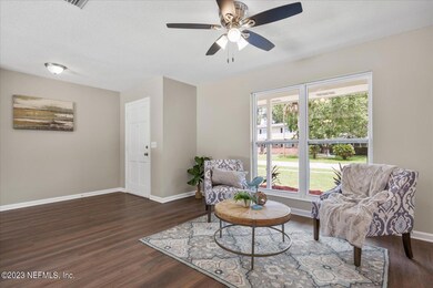 8530 Burkhall St, Jacksonville, FL 32211 - photo 4