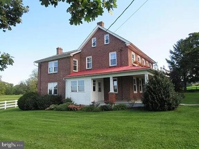 607 S Kinzer Ave, New Holland, PA 17557 - photo 4