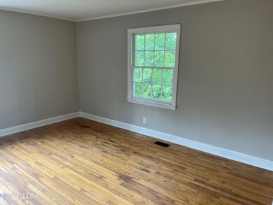 Bedroom2