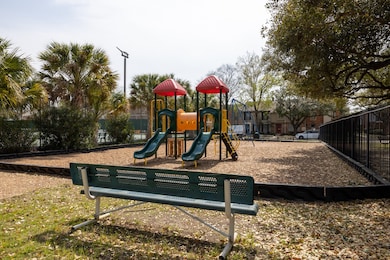 14313 Still Meadow Dr, Houston, TX 77079 - photo 6