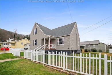 1628 16th St, Nitro, WV 25143 - photo 2