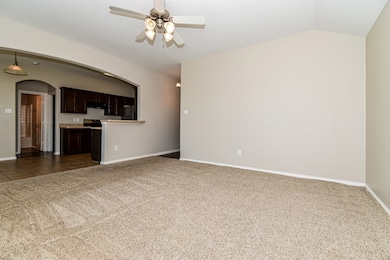 1818 Willowbrook Dr, Terrell, TX 75160 - photo 5