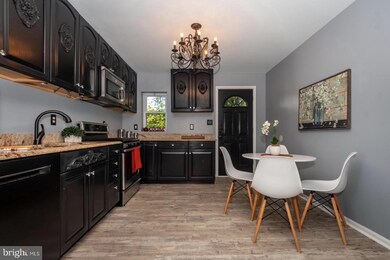 1010 W 41st St, Baltimore, MD 21211 - photo 6