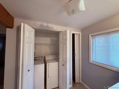 508 N Silver St, Bad Axe, MI 48413 - photo 6