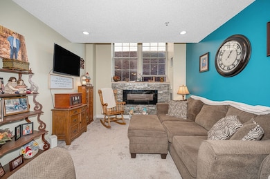 200 Market St unit 3409, Lowell, MA 01852 - photo 4