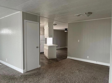 720 E Worth Ave unit 218, Porterville, CA 93257 - photo 6
