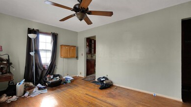 5-web-or-mls-2419-mcguffey-rd
