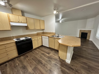 Kitchen/Living Room