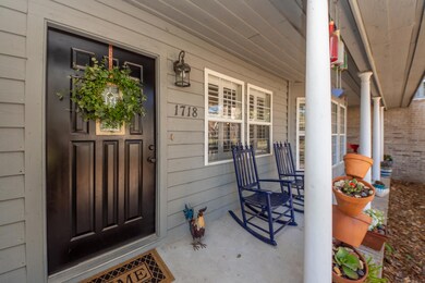 032122 042 front porch