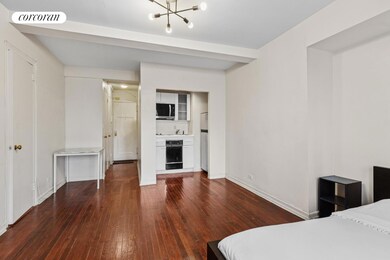 Woodstock Tower unit 1606, New York, NY 10017 - photo 2