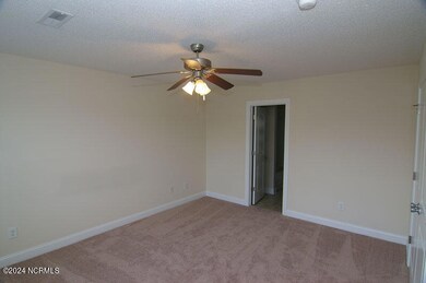 2560 Saddleback Dr unit B, Winterville, NC 28590 - photo 7