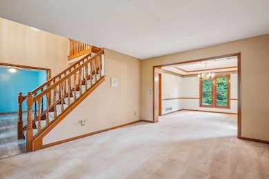9-web-or-mls-4867-sarasota-ct