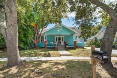 915 Pine St, Clearwater, FL 33756 - photo 2