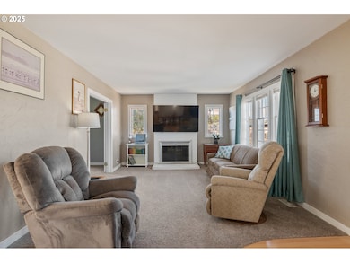 1 D St SW, Castle Rock, WA 98611 - photo 6