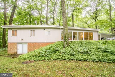 11401 Woodland Dr, Lutherville Timonium, MD 21093 - photo 3