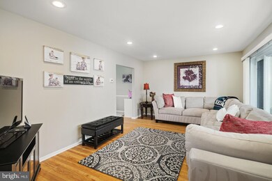 404 Eldon Dr, Broomall, PA 19008 - photo 5