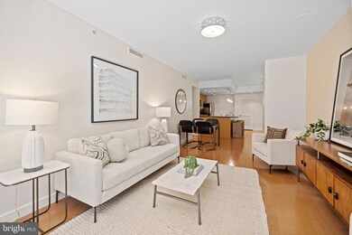 Ventana unit 201, Washington, DC 20004 - photo 6