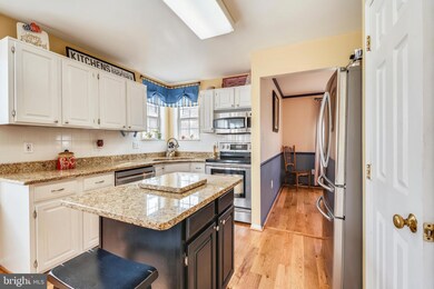 37621 Little Dylan Ln, Purcellville, VA 20132 - photo 6