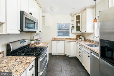 426 Pershing Dr, Silver Spring, MD 20910 - photo 5