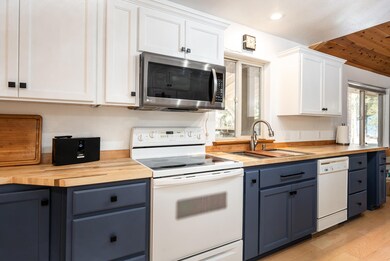 _1728 Lund - MLS-8131