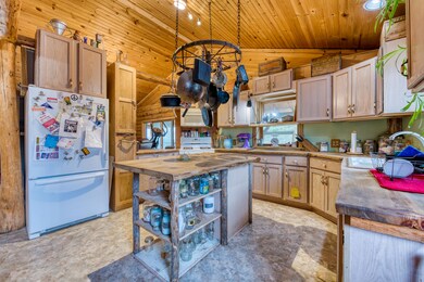 5769 Serenity Ln, Conner, MT 59827 - photo 5